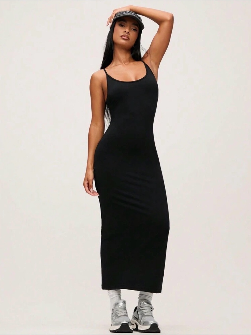 Black Scoop Neck Bodycon Maxi Dress - Women